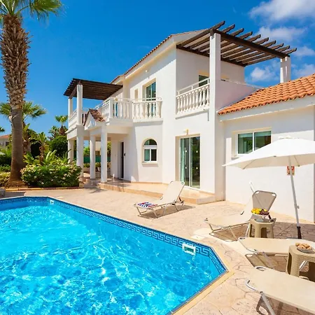 Queens Paradise 6 Villa