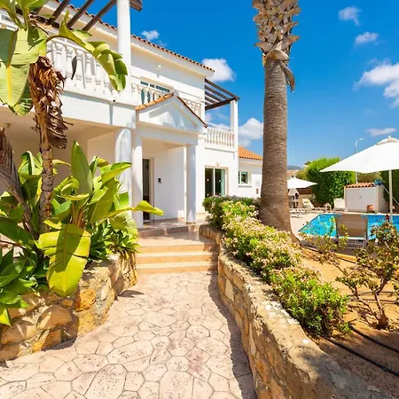 Queens Paradise 6 * Peyia